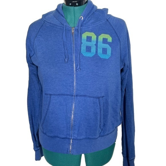 PINK Victoria's Secret Tops - Victoria’s Secret blue vintage zip up size Large